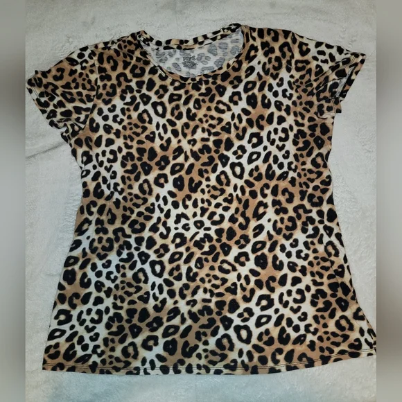 Victoria's Secret PINK Leopard Print Perfect Crew T-Shirt - Size Large - Picture 2 of 3